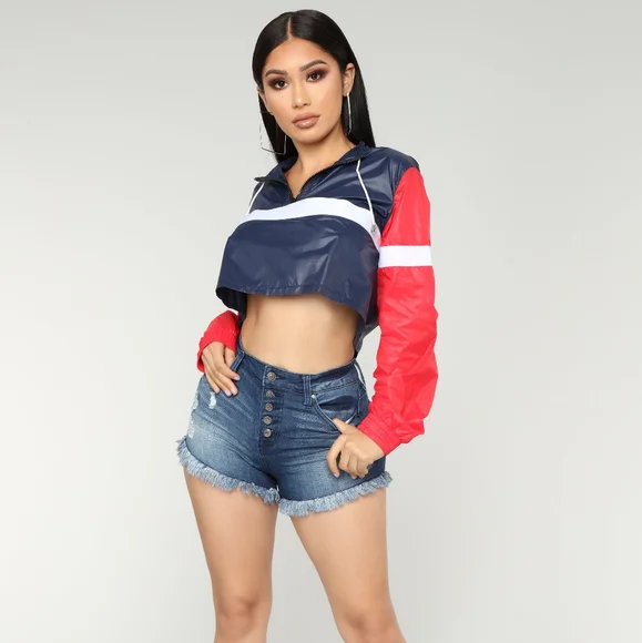 Fashion nova Denim shorts (9) - Picture 5 of 7